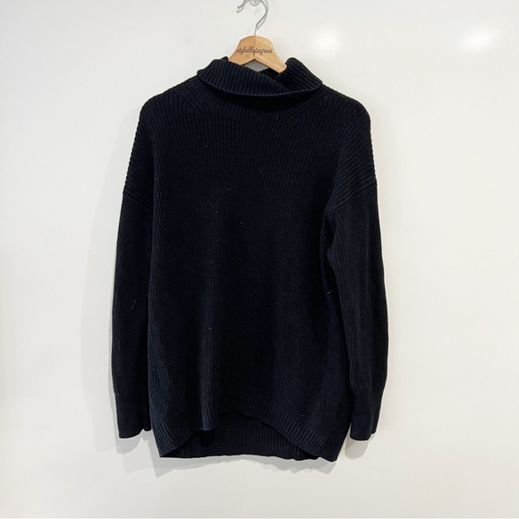 J. Crew Ribbed cotton-blend relaxed turtleneck sweater - Picture 2 of 7